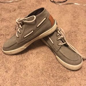 High top Sperrys